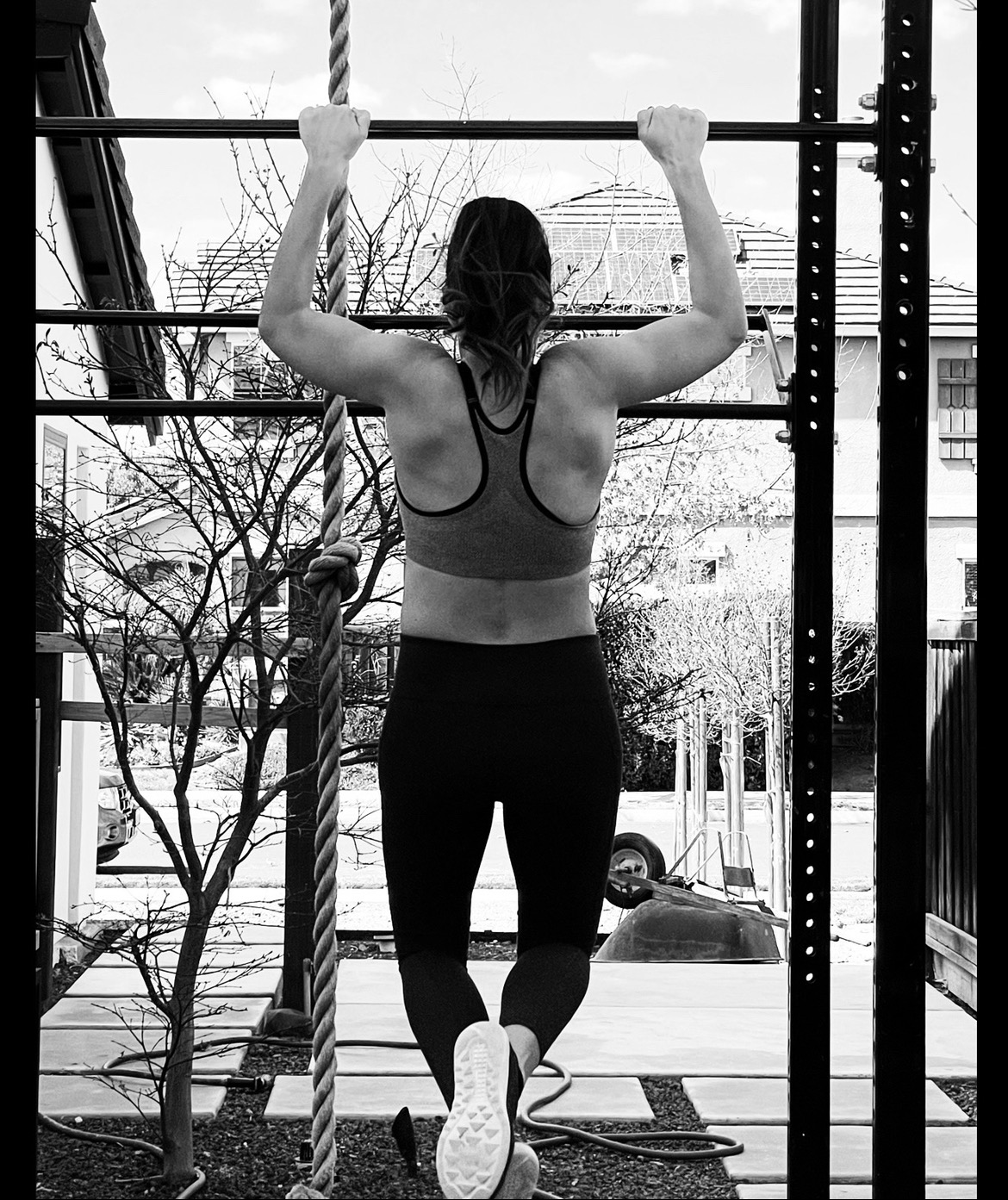 4 Steps: How To Do A Pull-up and Dominate
